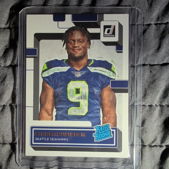 Kenneth Walker III- 2022 Panini Donruss - Rated Rookie #318 Canvas (RC) -SSP - Picture 1 of 1